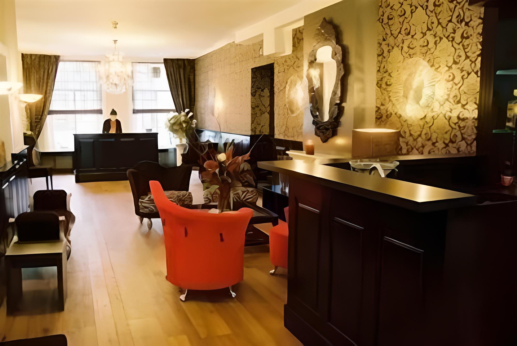 Hotel 74