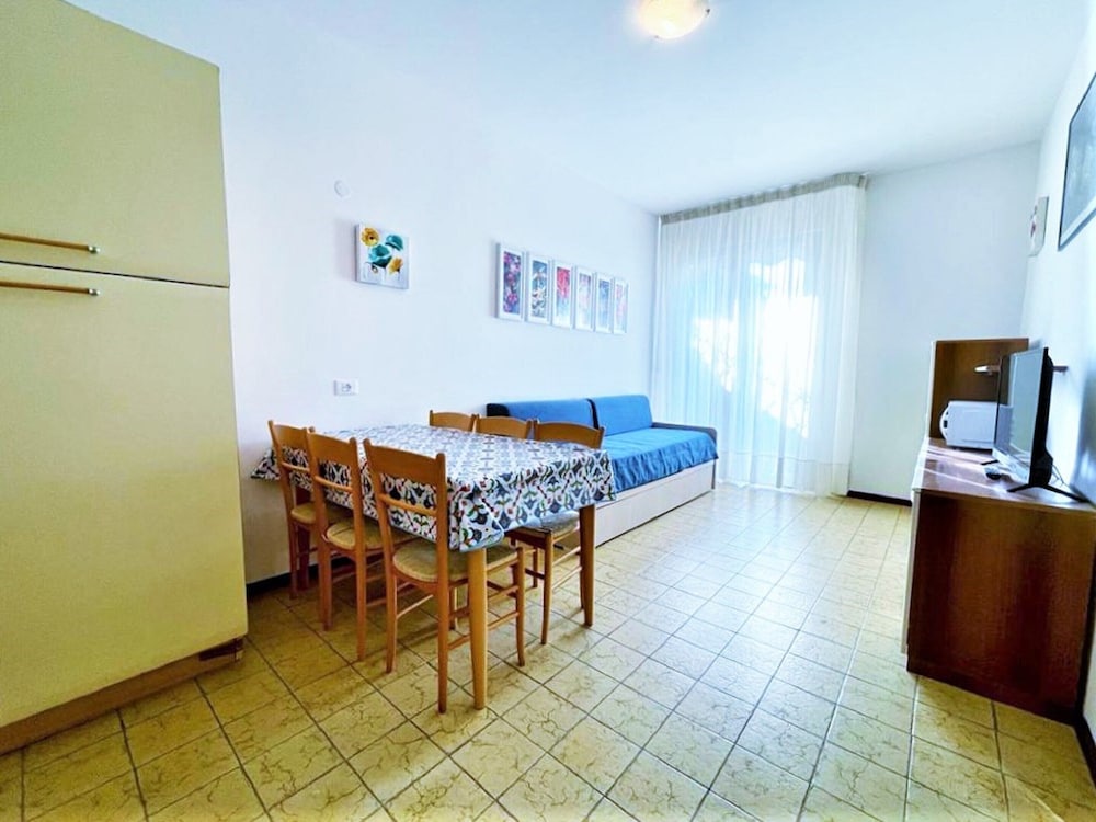 Apartment in Caorle 500 m From Beach
