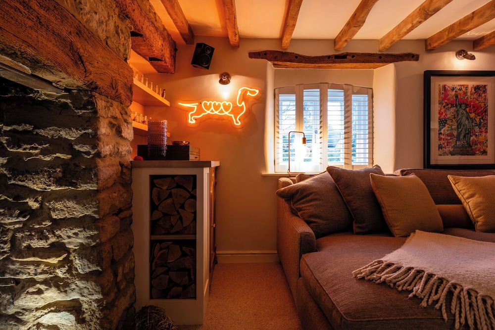 Stunning 6 BB Cottage & Annexe