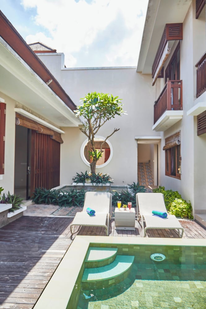 Dreamscape Bali Villa