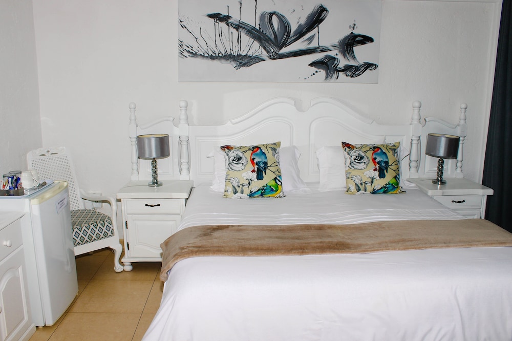 La Dolce Vita Guest House