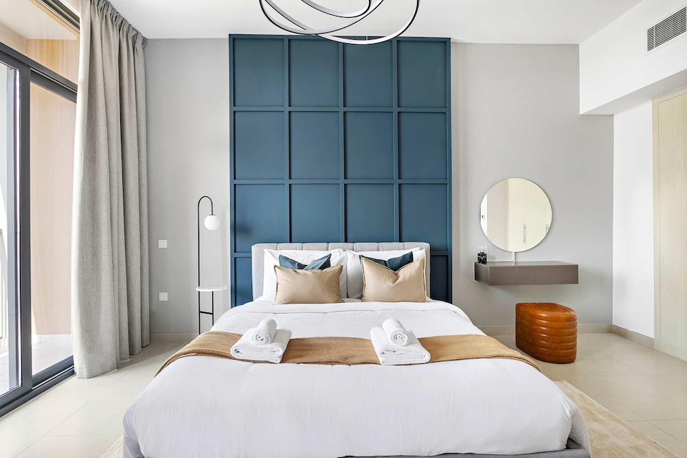 Silkhaus Luxury Studio Near Dubai Sport City