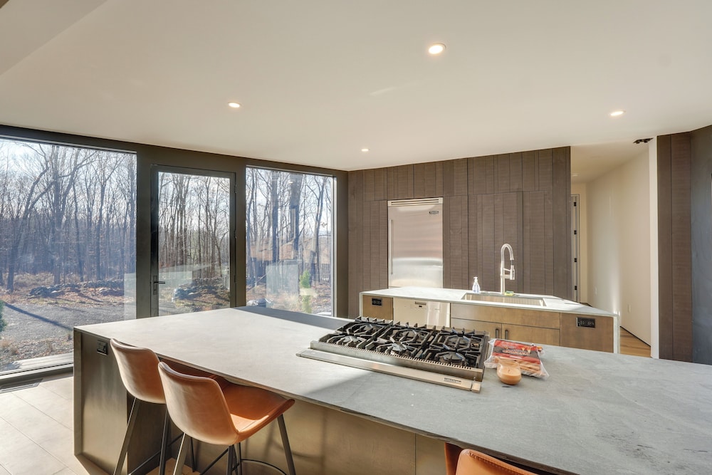 Peaceful Setting: Modern Home in Highland!
