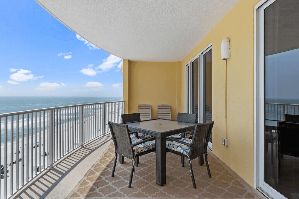 Front Beach Road, Unit 809 - Beach Happy Emerald Isle Resort Unit 809