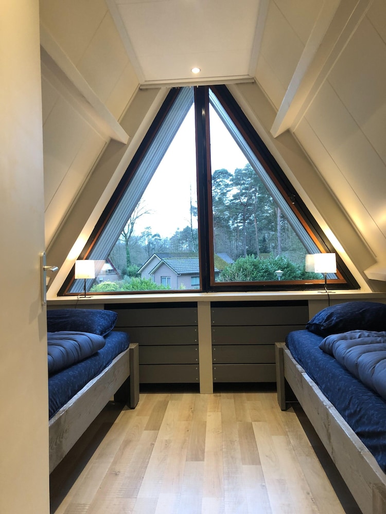Bungalow in Limburg Near Nature Reserves