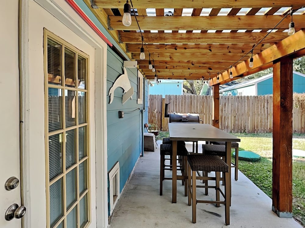 The Charming Cozy Cottage by Miss Kitty’s