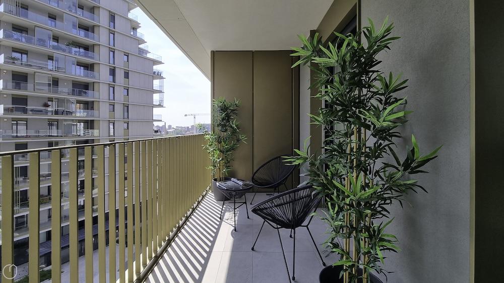 Pasolini 70 A - Uptown en Milan — balance & terrace