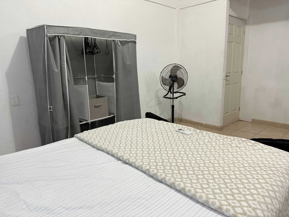Cozy Studio Near Beach - Golden Zone