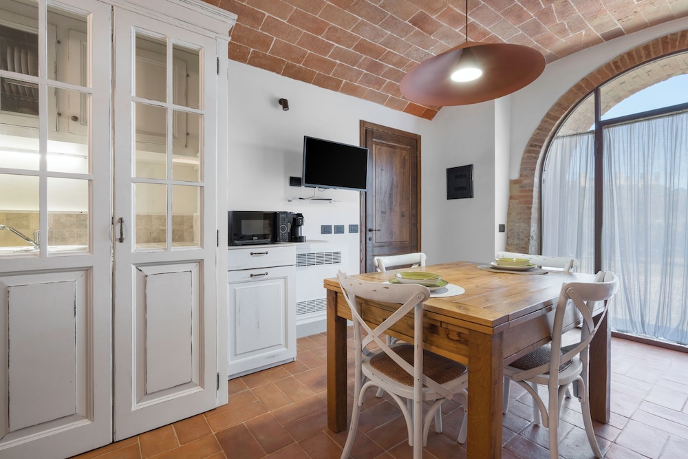 Le Volte Apartment Pool, Wifi In Monteriggioni