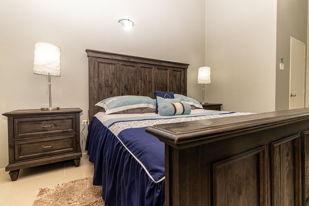 Serenity Retreat Villa Drax Hall