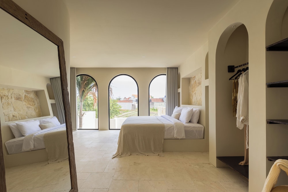Tropical Romantic Villa Sawa Pererenan