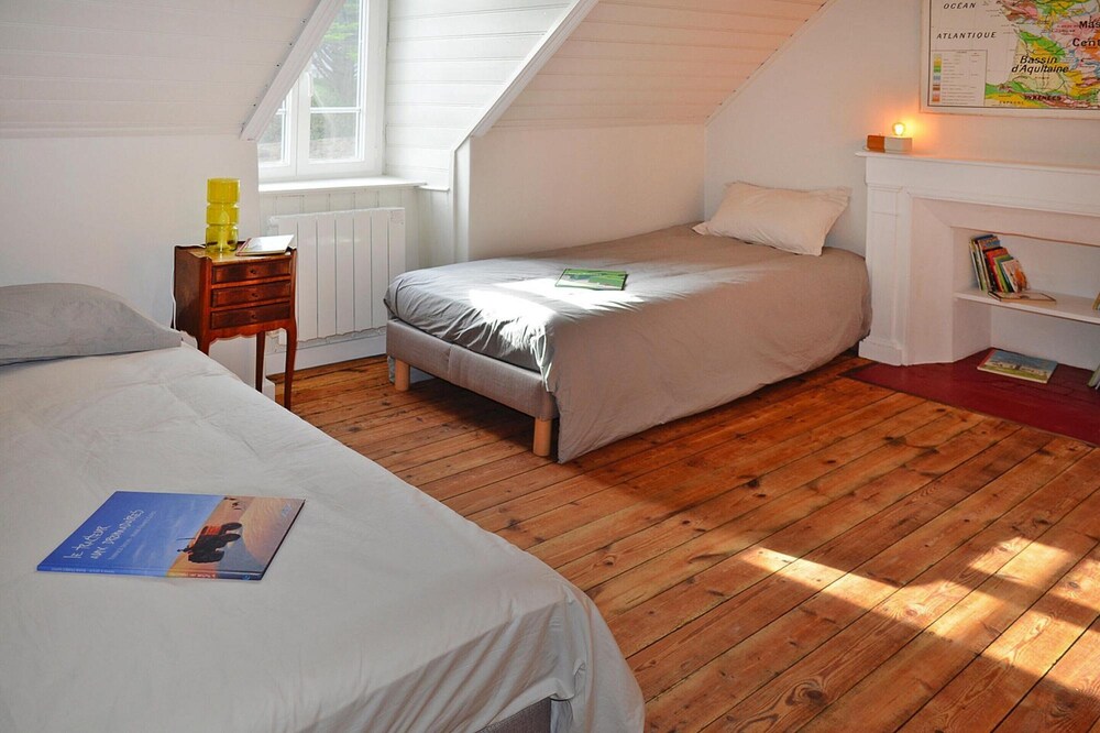 Holiday Home in Locquirec Near Sandy Beach