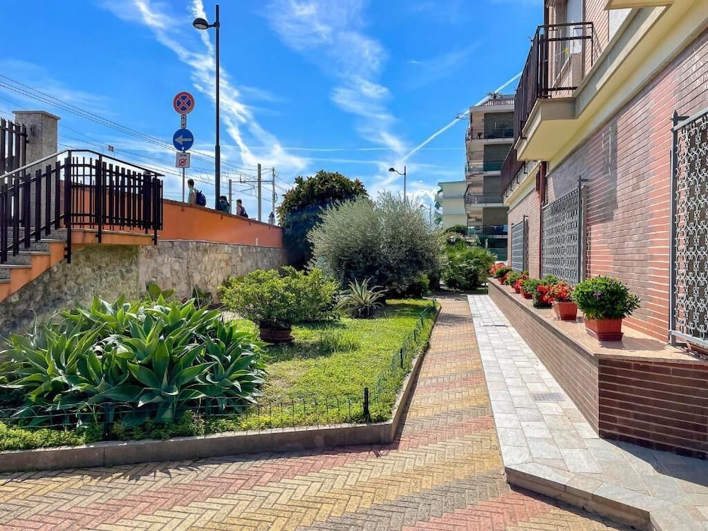 Albergo Regina Mundi