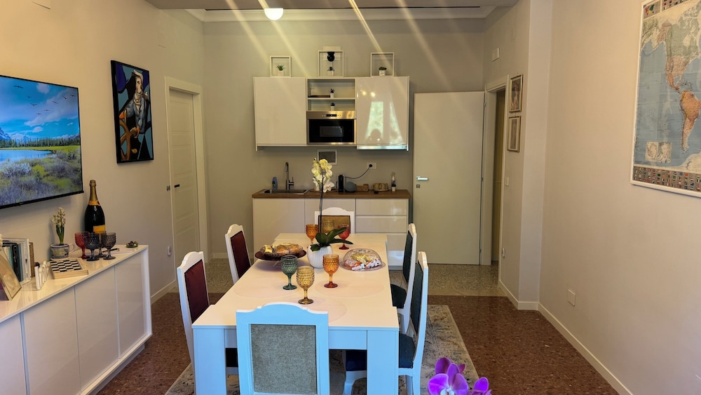 AC GOLD B&B Boutique Rooms & Suite