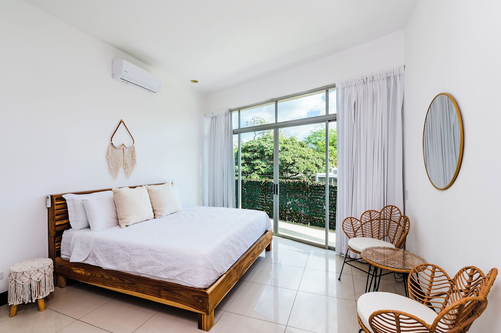 Guanacaste - Costa Rica Vacations - mVillas - Luxury 2Bed 2Bath Condo w Pool - Property Image 3