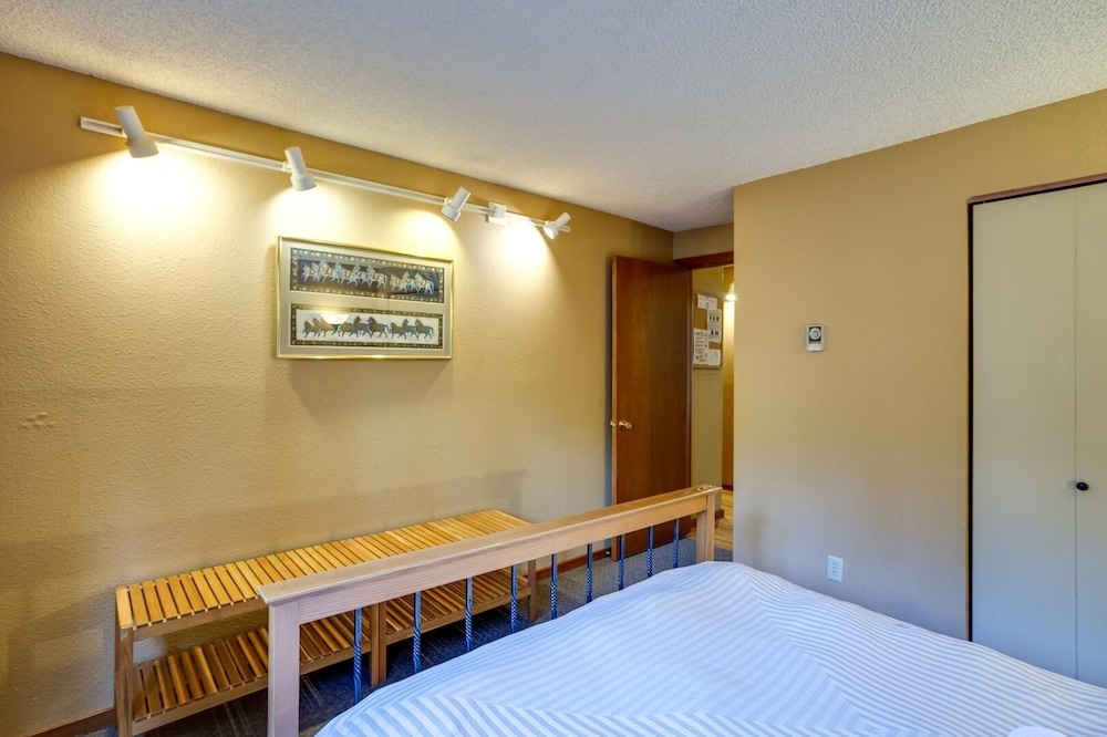 Glacier Mt Baker Lodging