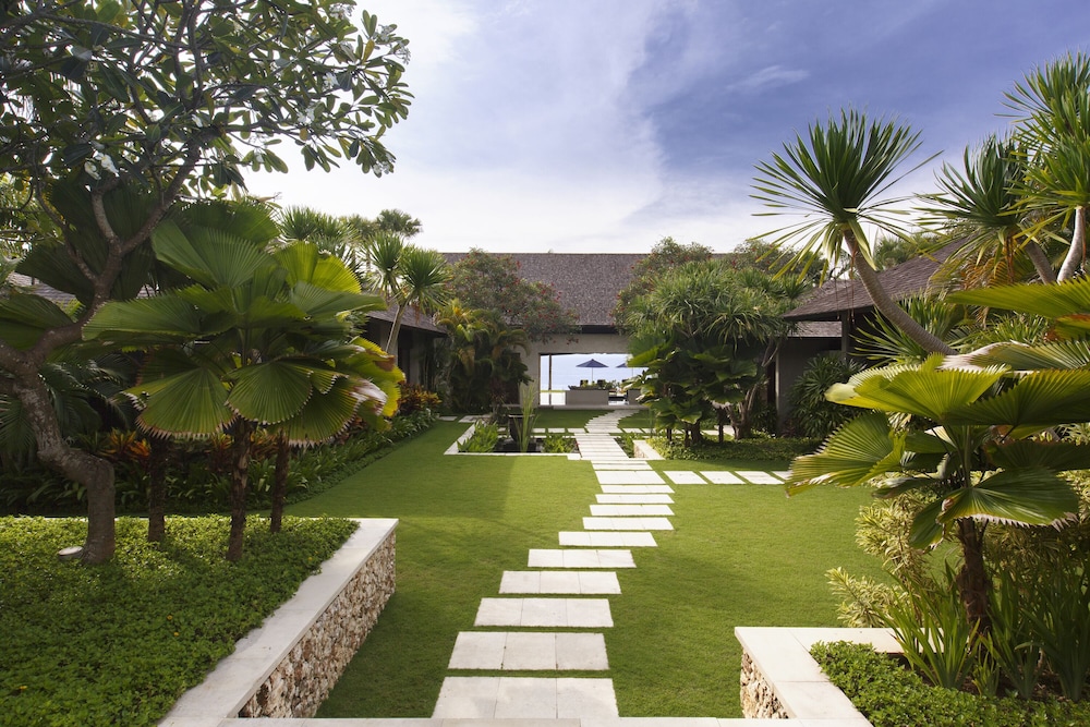 The Ungasan Clifftop Resort 114