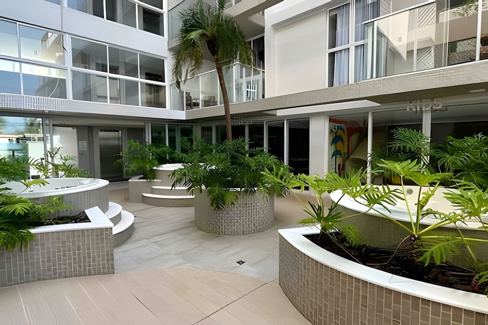 Flat pé na areia branco Haus My flats