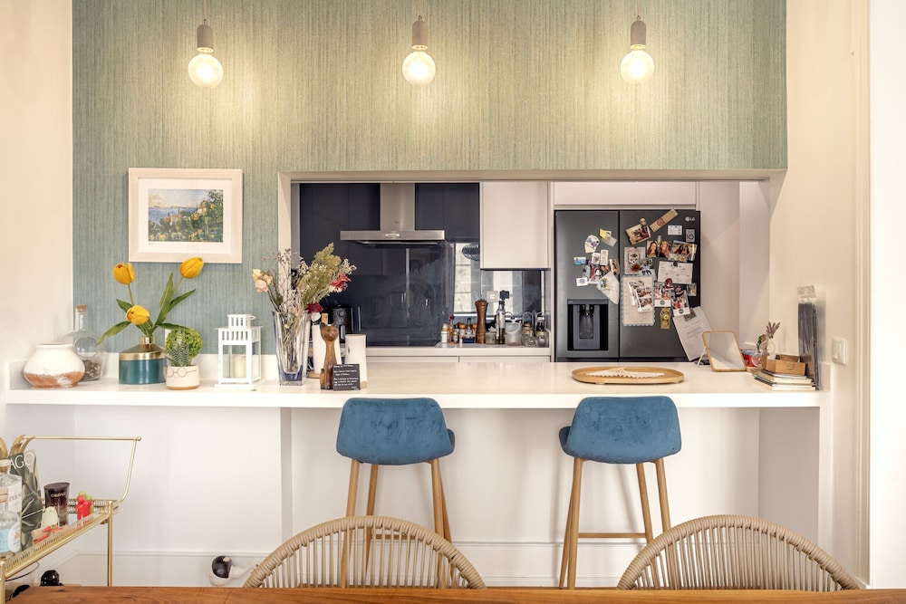 Grand Central Apartment by Homing