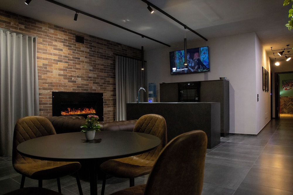 MANTRA Suite&Room