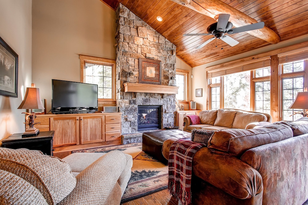 Christie Heights Retreat