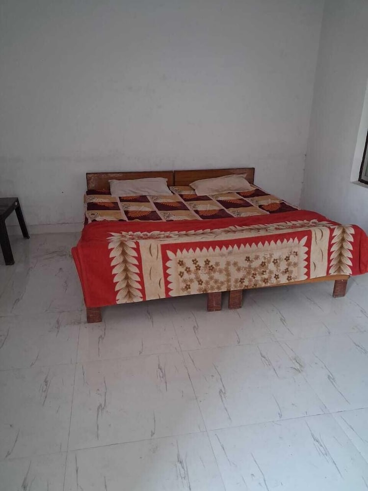 Athithi Homestay