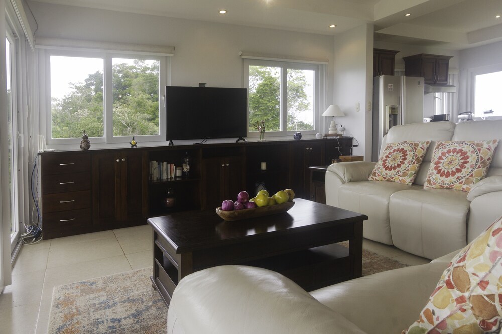 H-hill 3 Bedroom Home