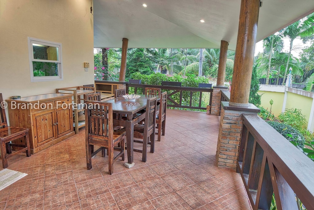 Mooni Sunshine Villa