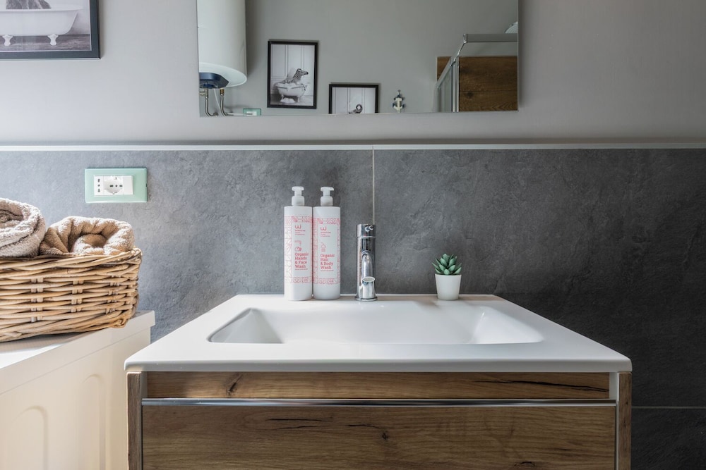 Pala Olimpico Apartment by Wonderful Italy
