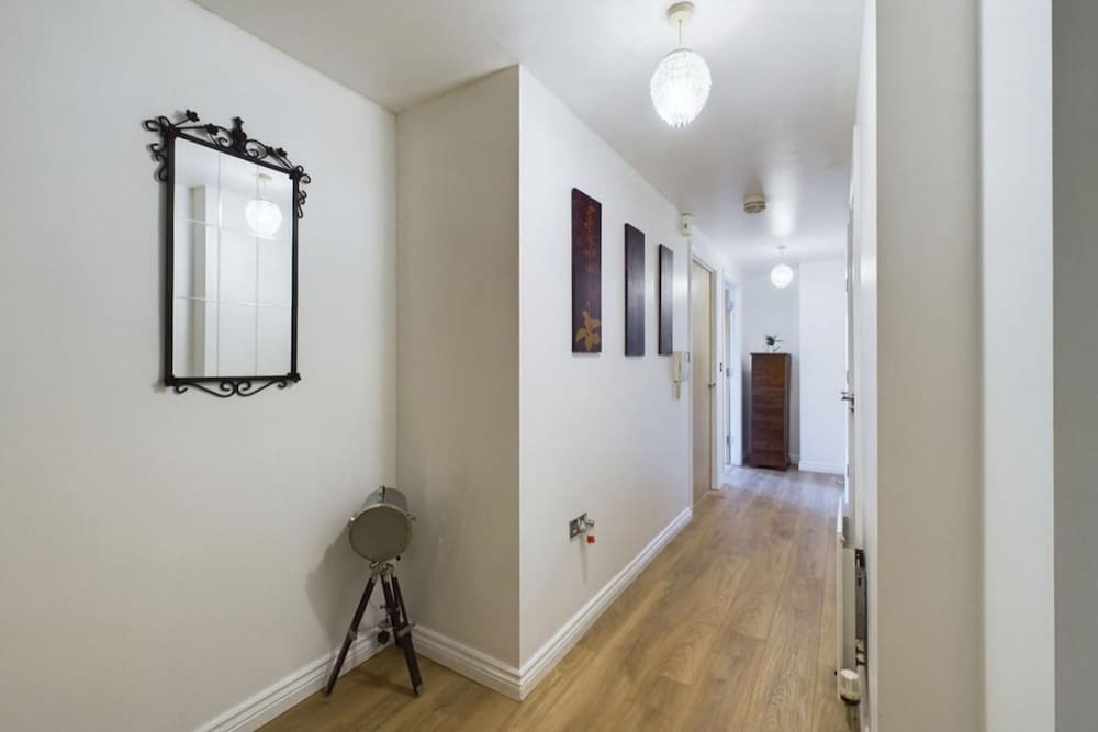 The Battersea Sanctuary - Classy 1bdr Flat With Terrace