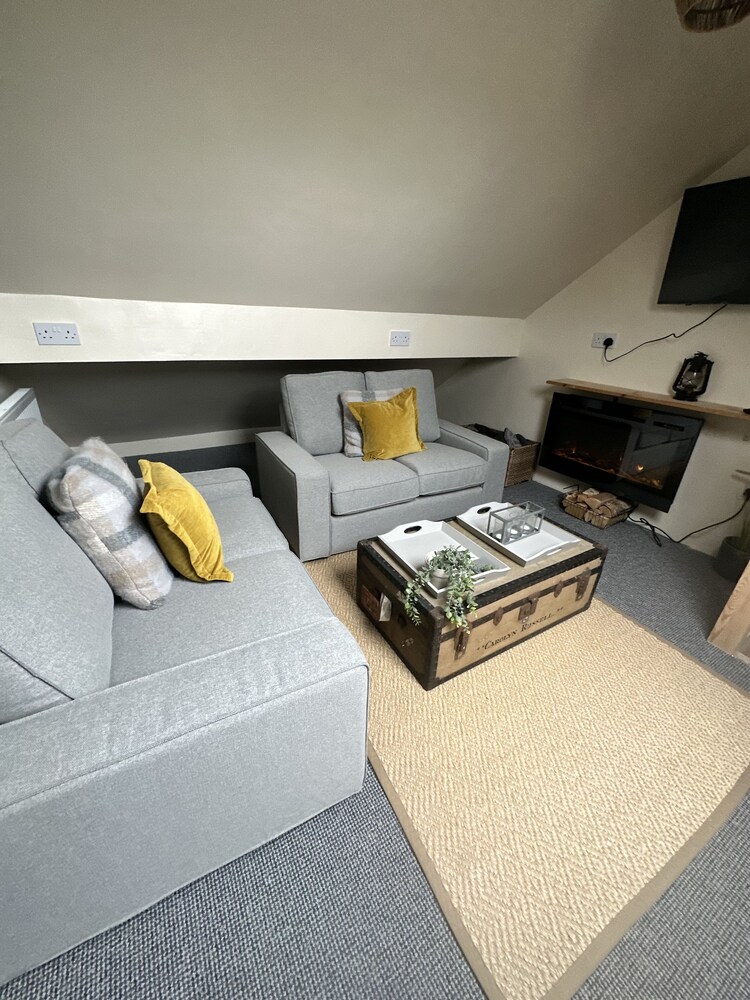 Charming 1-bed Apartment in Hereford view 2
