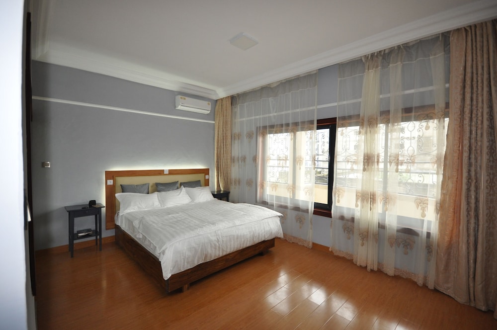 Photo 43