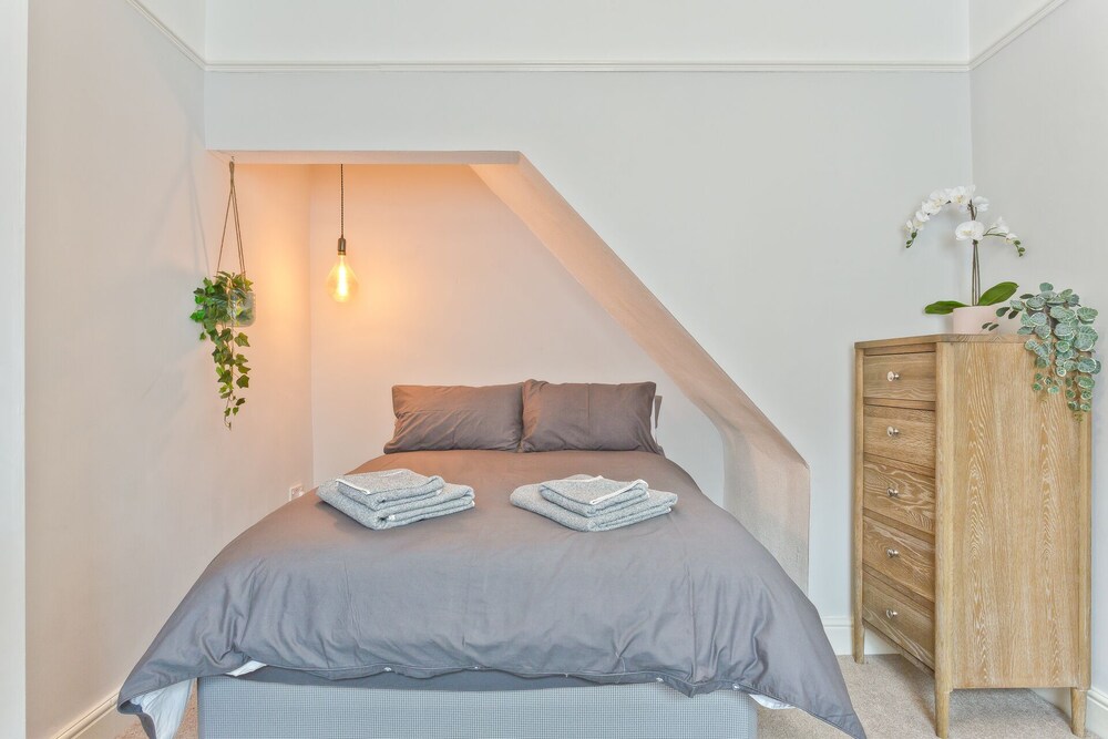 Malleus House view 5