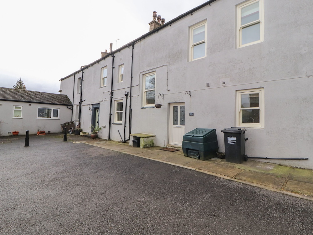 Ings House