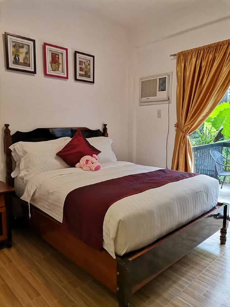 Doublegem Beach Resort and Hotel