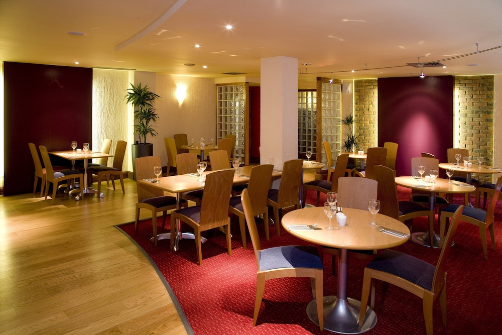 Premier Inn London Kew Bridge 2