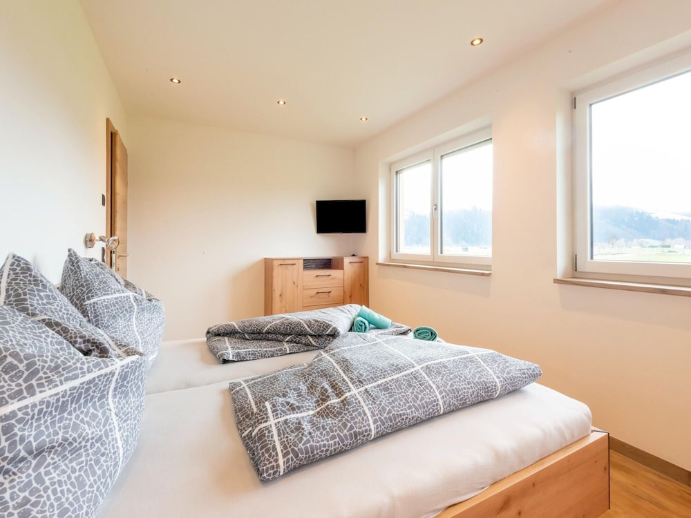 Apartment in Piesendorf Near Ski Slopes