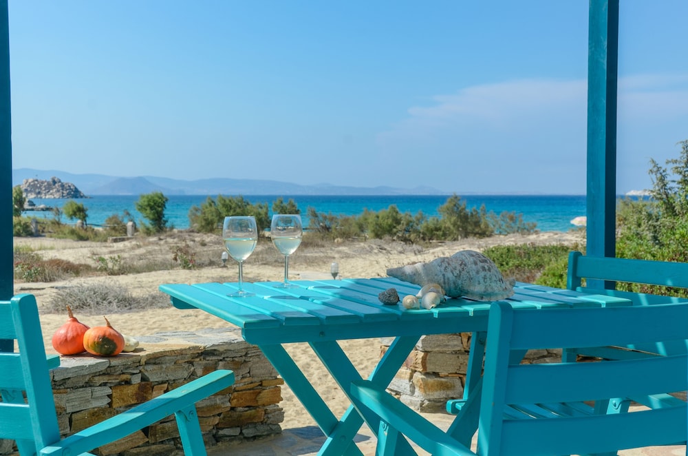 Victoria studios photo 5