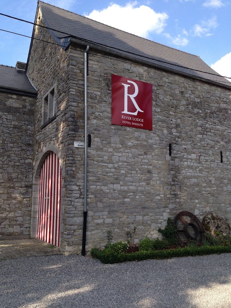 Hotel River Lodge - Image 1