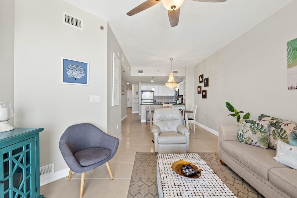 Grand Panama Beach Resort by Panhandle Getaways