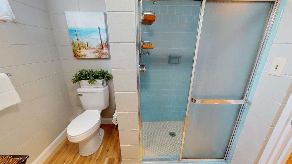 6 7th Street by Tybee Vacation Rentals