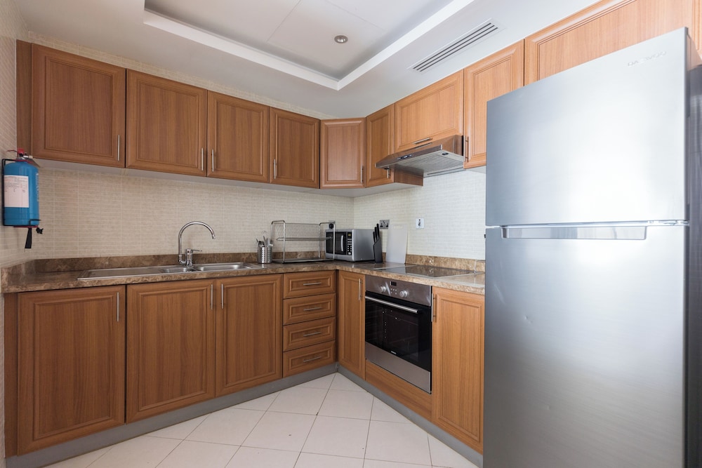 1 br in Dorra Bay - Marina View