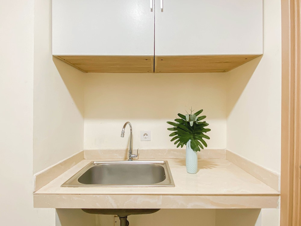 Monochrome 2Br Near Dian Harapan School At Apartment Meikarta