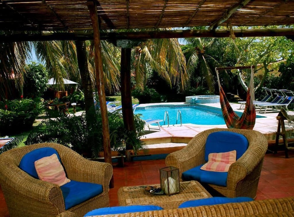 Costa Linda Beach