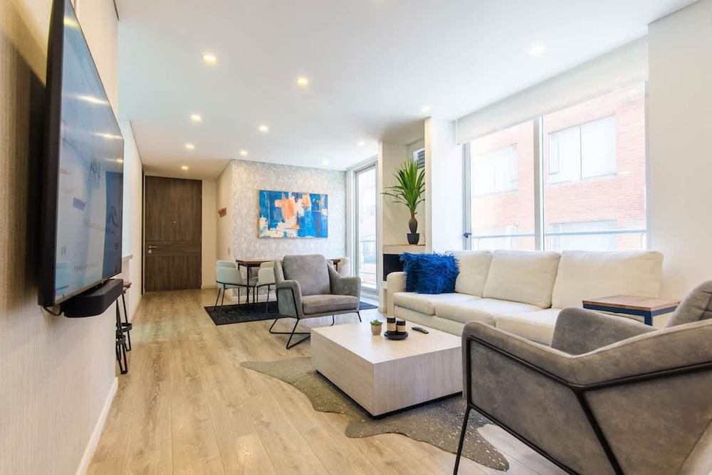 Lovely 2BR in Usaqu n