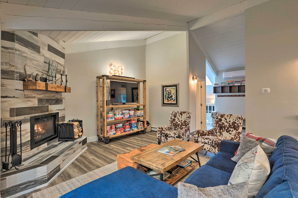 Modern Mountain Escape on Golf Course w/ Hot Tub! - Property Image 34