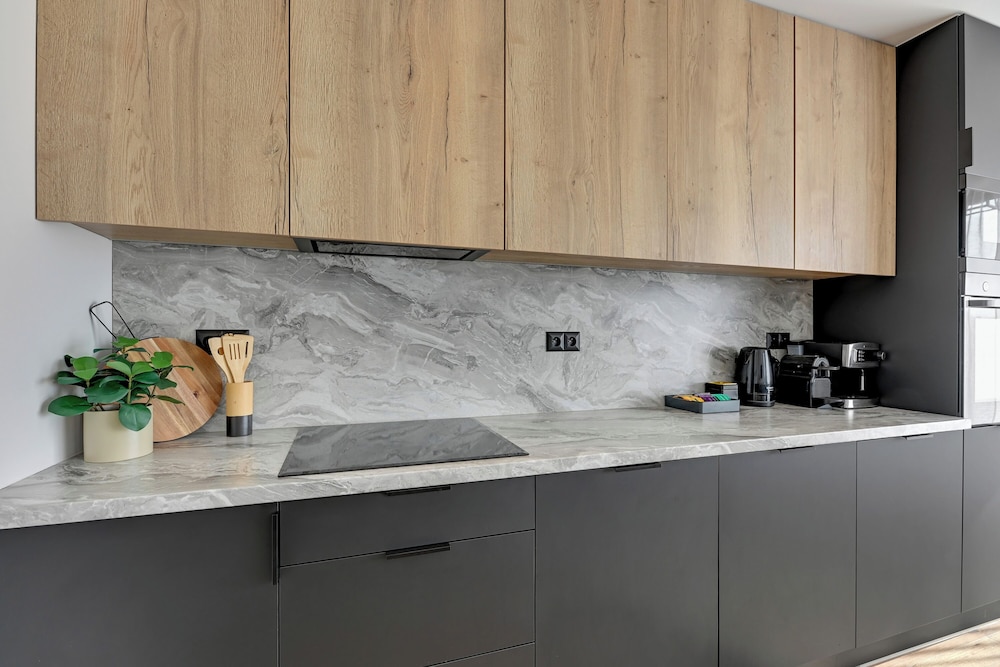 Aura - Riverside & Parking by Downtown Apartments