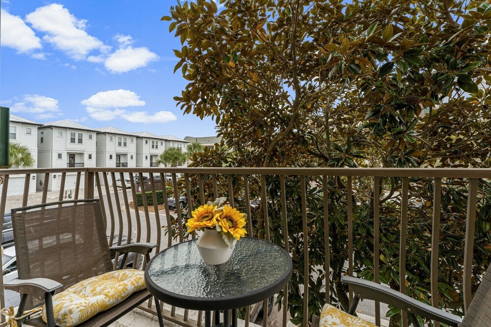 Beach Bliss 1 Bedroom Condo