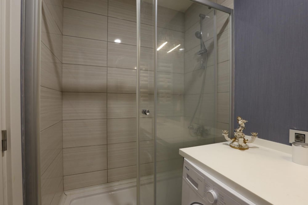 Amazing Residence Flat With Superb View in Kartal
