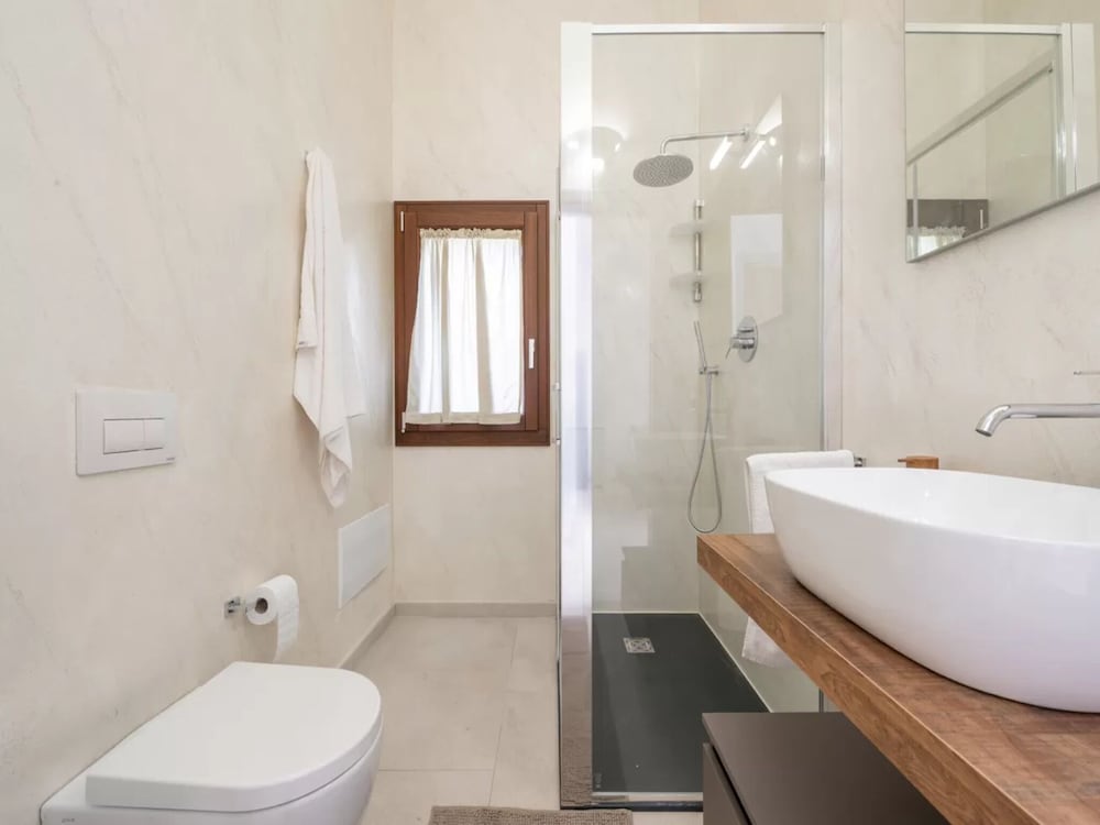 Elegant Villa With Private Pool in San Teodoro